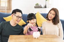 Anak Mengatur Uang