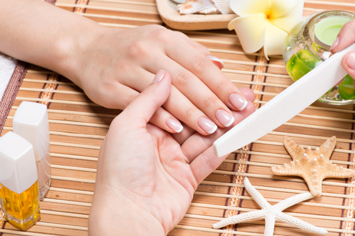 Manfaat Manicure Pedicure
